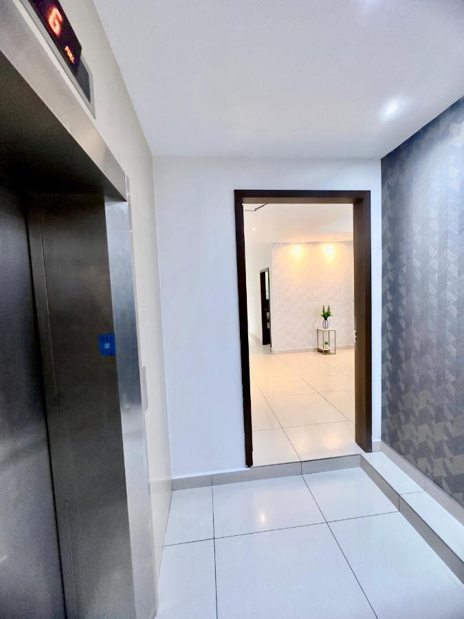 Apartment Ksl Citymall 15-20pax 4b4b Privatelift-smarttv70inch-netflix